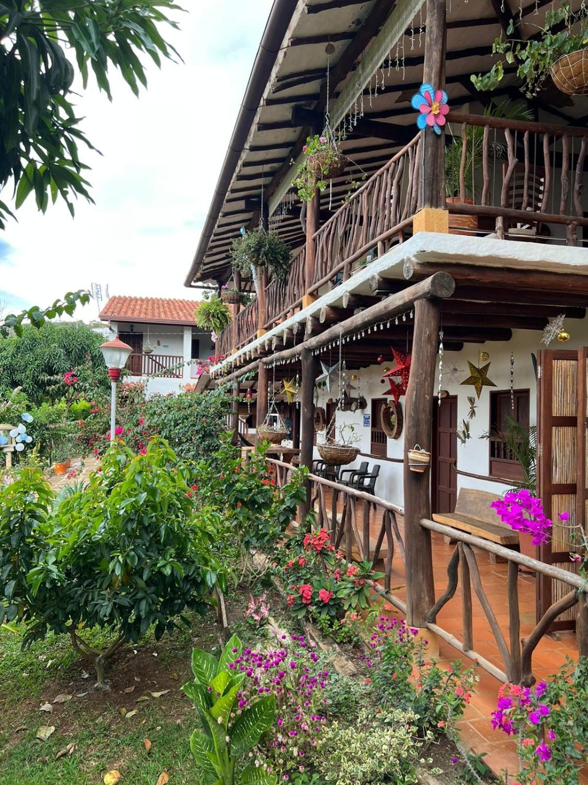 Hostal Villa San Rafael Barichara Extérieur photo
