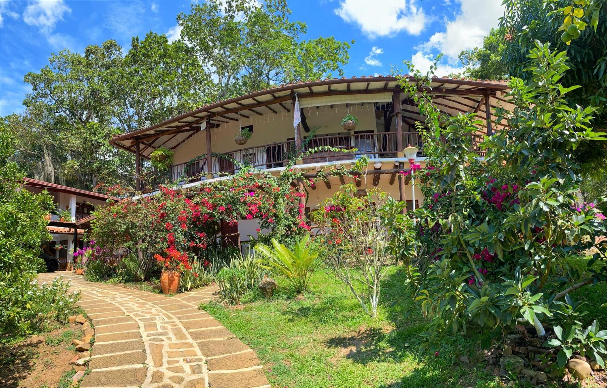 Hostal Villa San Rafael Barichara Extérieur photo